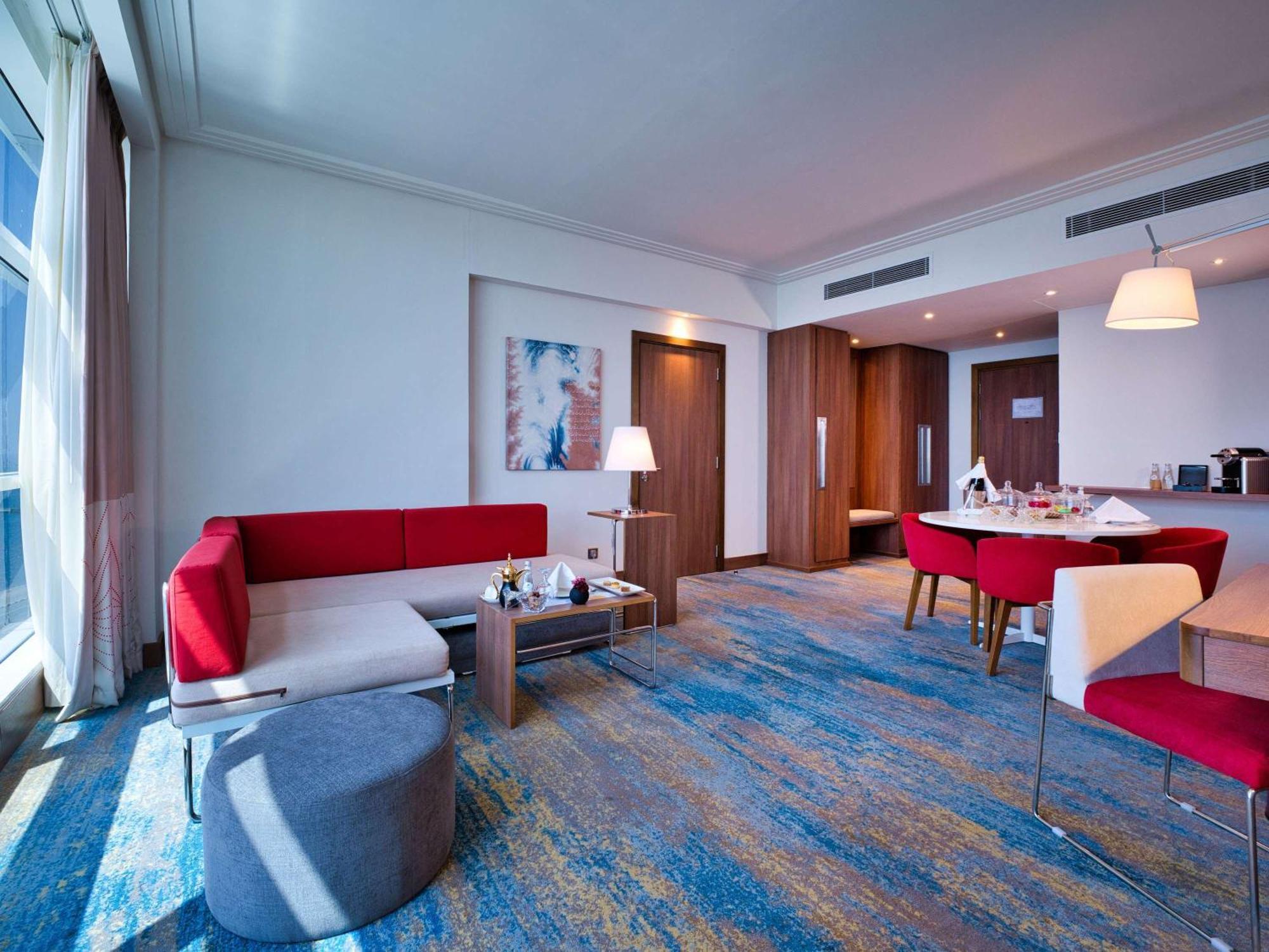Novotel Jazan Exterior photo Suite